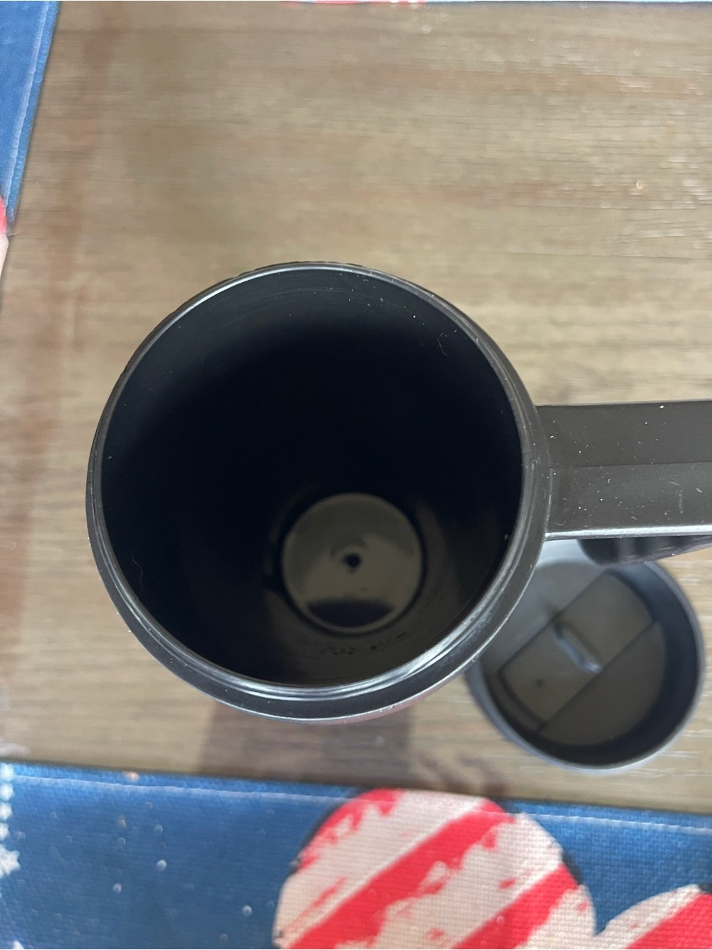Harley-Davidson Black and Silver Travel Mug with Orange Logo - Picture 4 of 4